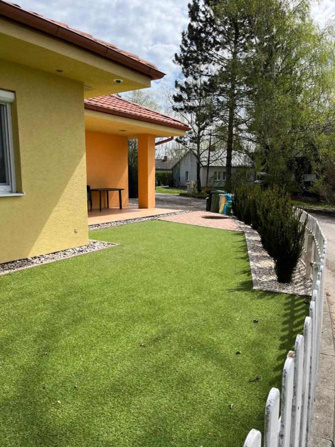 Villa Gracia Patince Ngoại thất bức ảnh