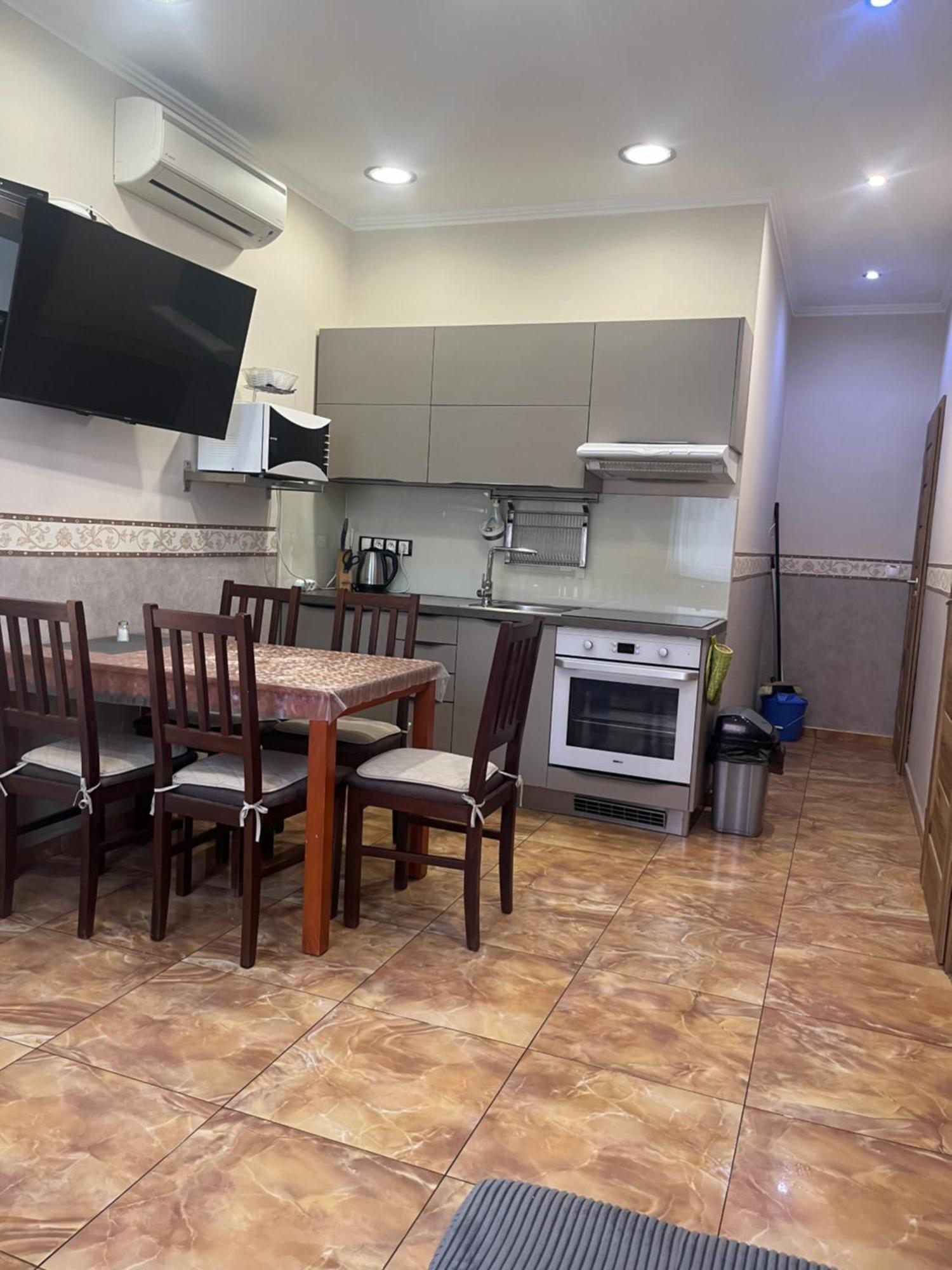 Villa Gracia Patince Ngoại thất bức ảnh
