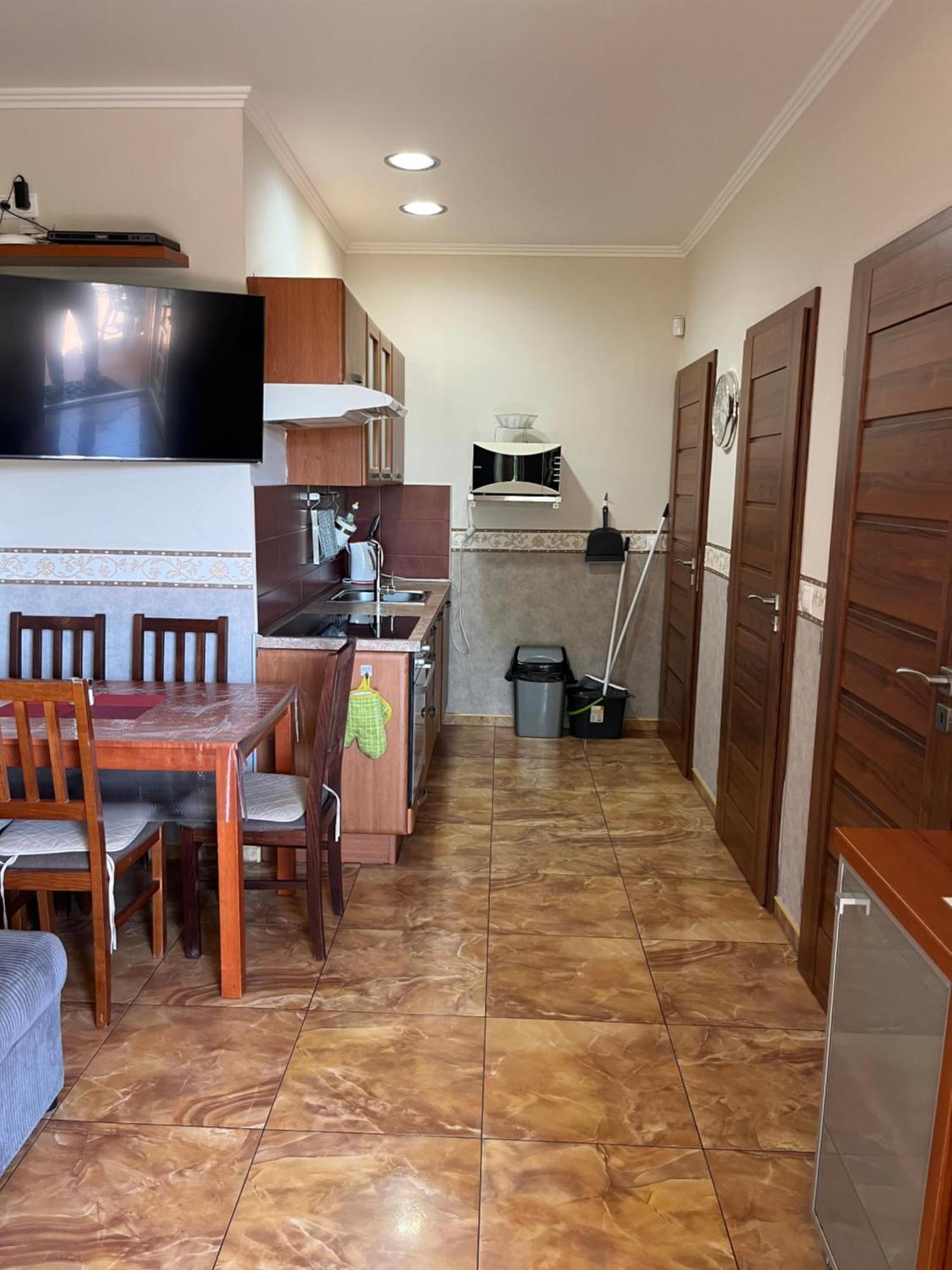 Villa Gracia Patince Ngoại thất bức ảnh